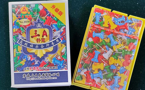 祁连扑克批发采购指南与产品质量识别要点解析